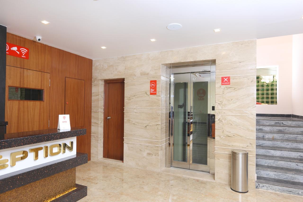 Oyo 15115 Hotel Ramcharan Residency 티루파티 외부 사진