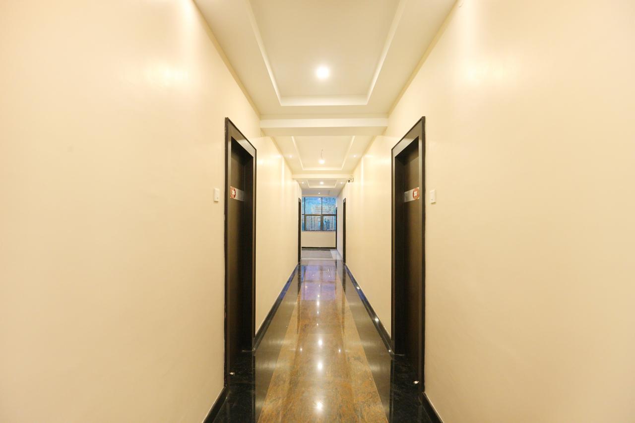 Oyo 15115 Hotel Ramcharan Residency 티루파티 외부 사진