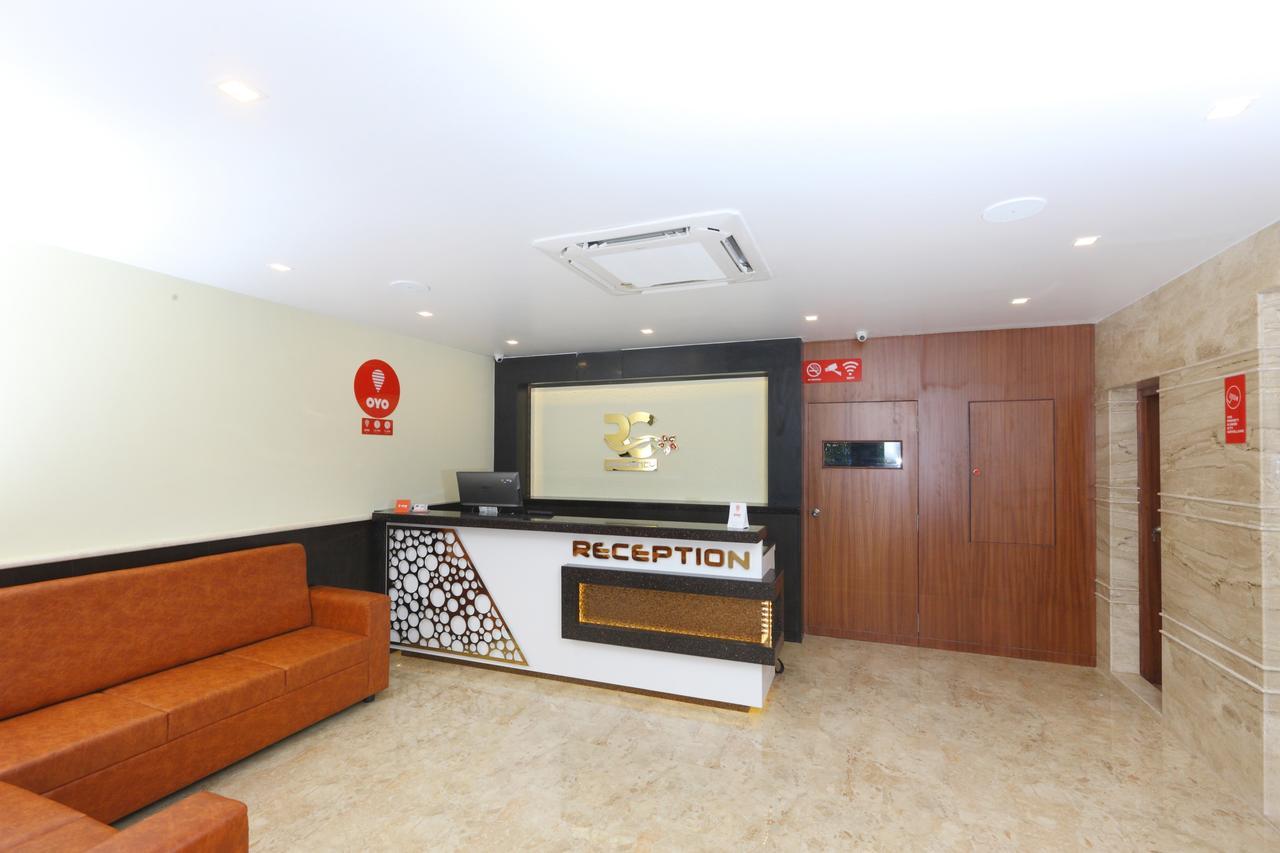 Oyo 15115 Hotel Ramcharan Residency 티루파티 외부 사진