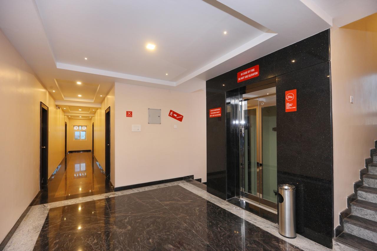 Oyo 15115 Hotel Ramcharan Residency 티루파티 외부 사진